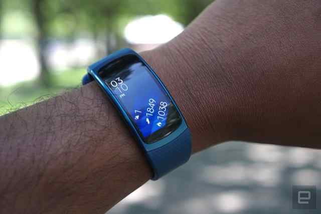 三星gear fit 2运动手环评测:只支持android系统