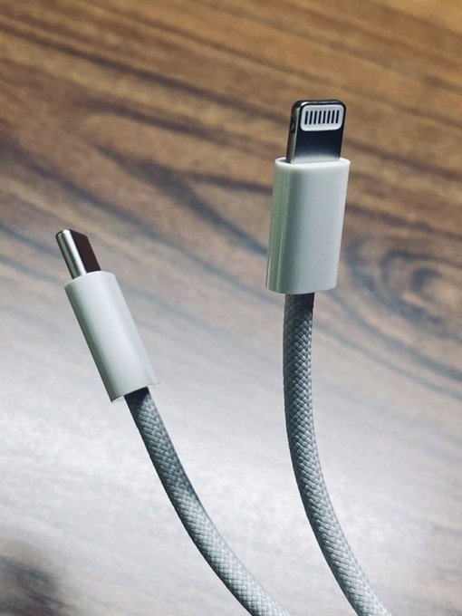 苹果iphone 12新的充电线怎么样 usb-c 转 lightning编织充电线